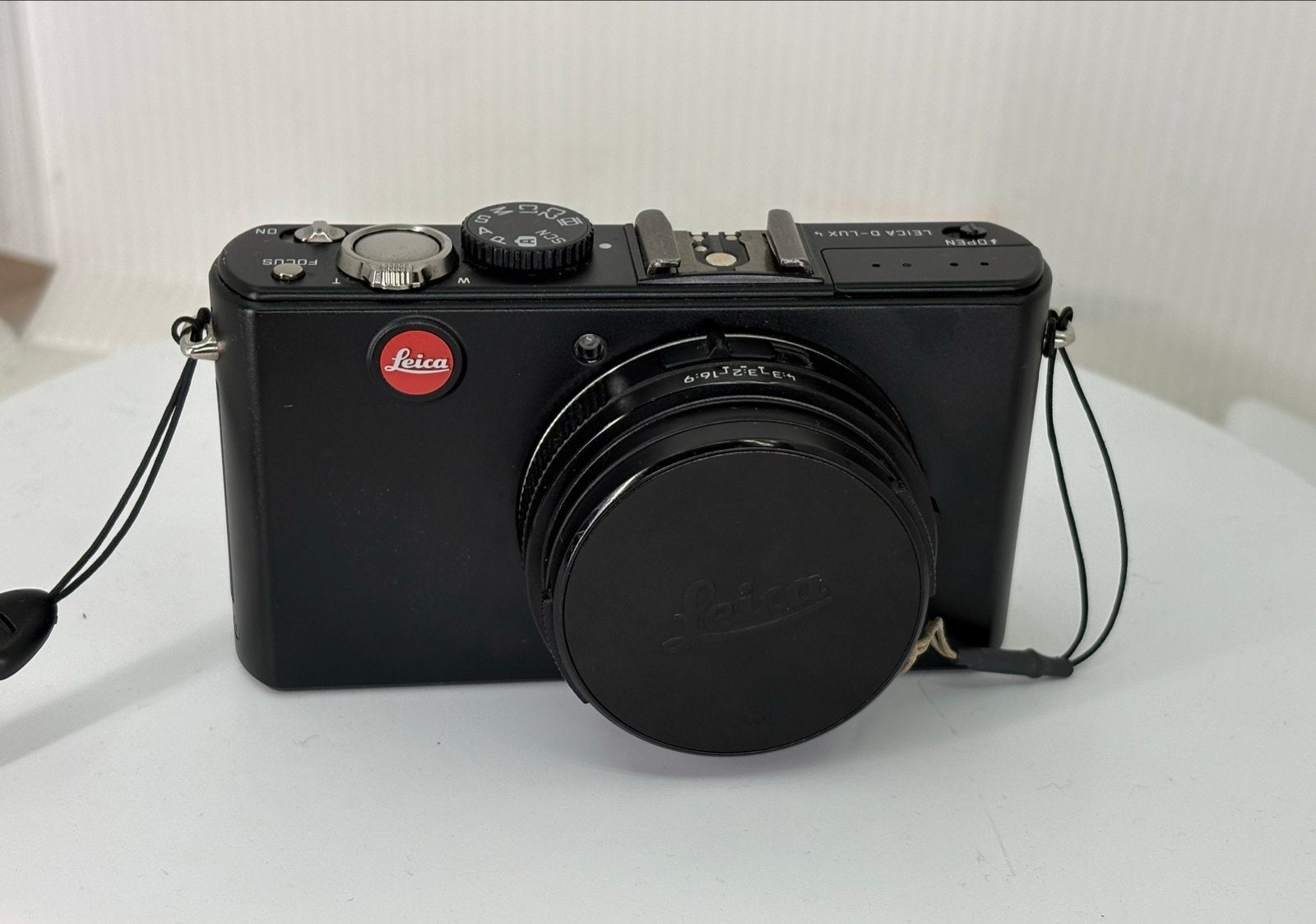 Leica D-Lux 4 Compactcamera nieuwe accu's, Ingebouwde flitser, Gebruikt, Leica, Ophalen of Verzenden