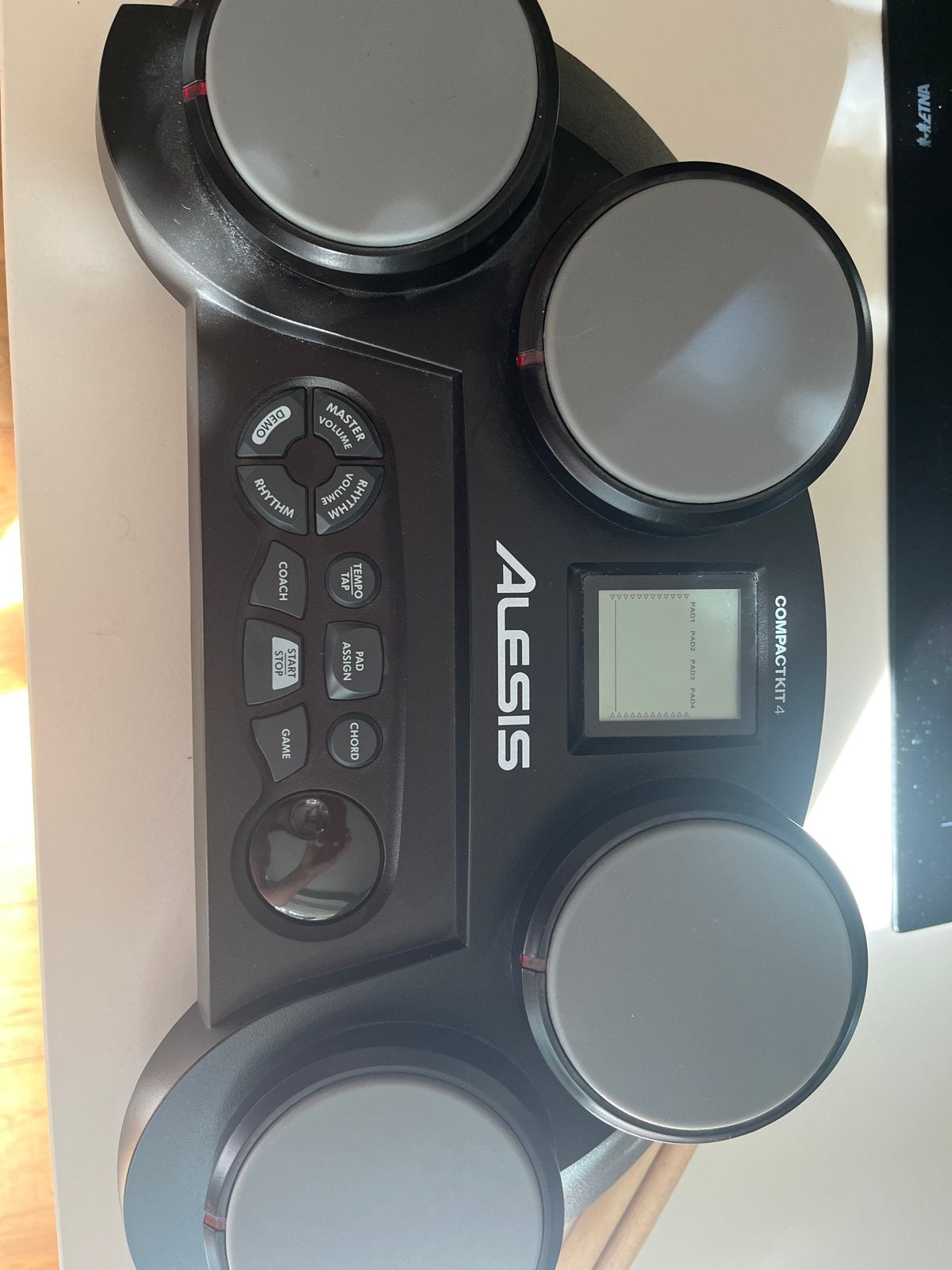 Alesis CompactKit 4 - Draagbaar Elektronisch Drumstel, Muziek en Instrumenten, Drumstellen en Slagwerk, Ophalen, Gebruikt, Overige merken