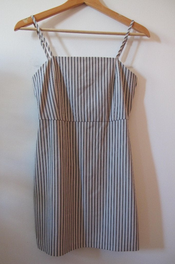 Striped mini dress (PULL & BEAR), Kleding | Dames, Nieuw, Ophalen of Verzenden, Grijs, Boven de knie