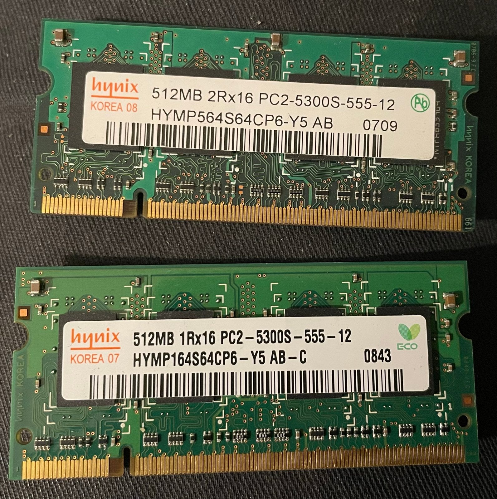 2x Hynix 512MB DDR2 SO-DIMM Laptop Geheugen (PC2-5300S), Ophalen of Verzenden, DDR2, Laptop, Gebruikt