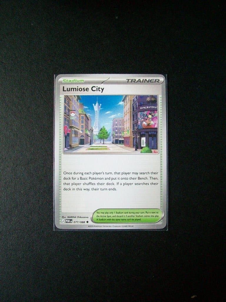 3509. Nieuwe Pokemon Kaart Trainer LUMIOSE CITY (077/088), Verzenden, Nieuw, Losse kaart