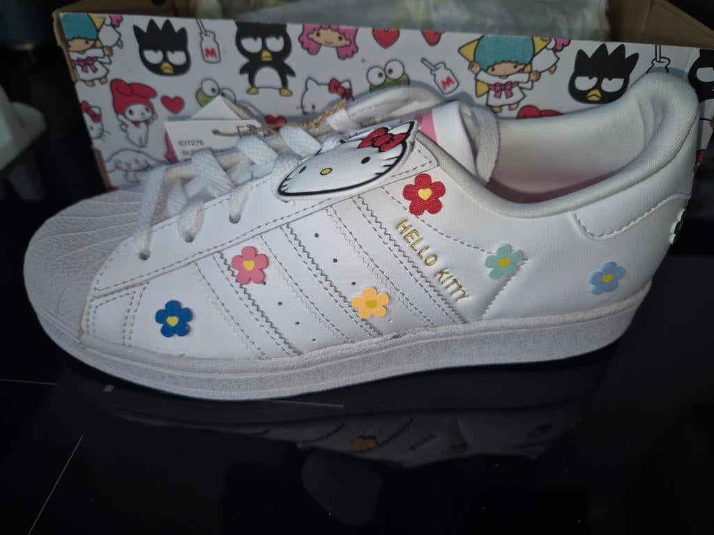 Adidas hello kitty schoenen 38,5, Ophalen of Verzenden, Nieuw, Zwart