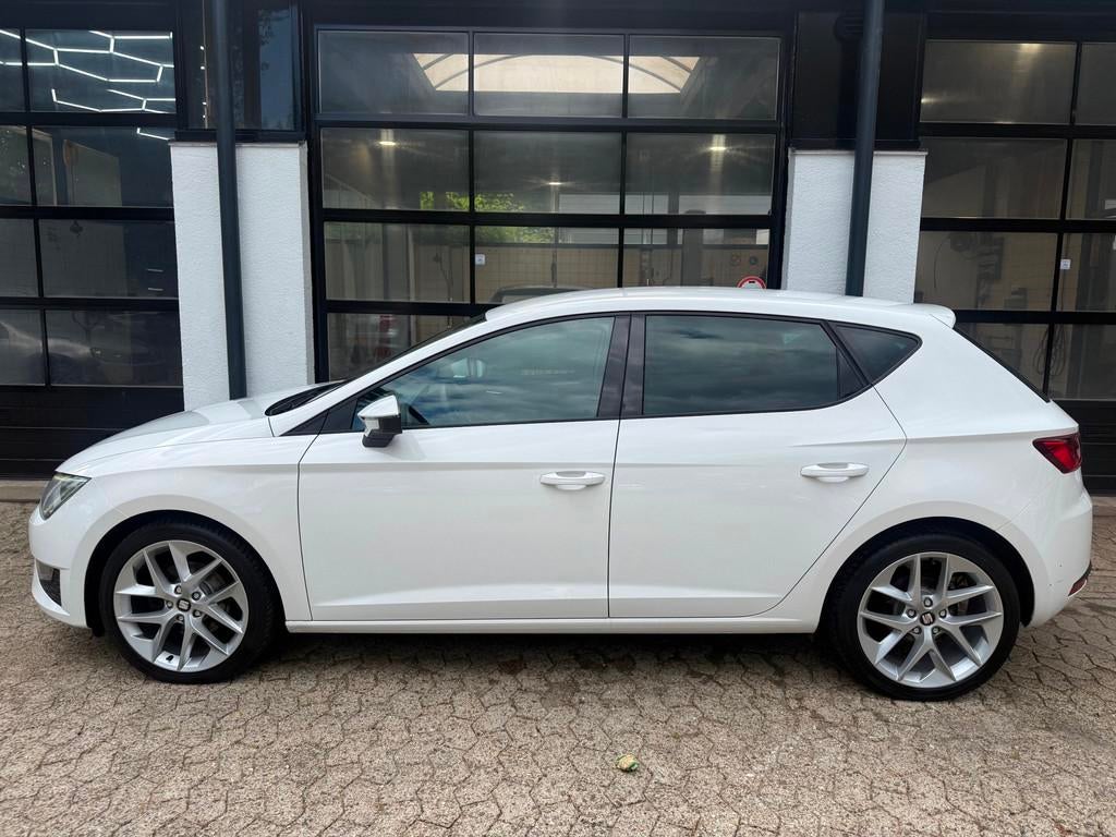 SEAT Leon 1.4 TSI FR Business *Clima*PDC*Led*Nap*Cruise*, Voorwielaandrijving, Gebruikt, Zwart, 4 cilinders