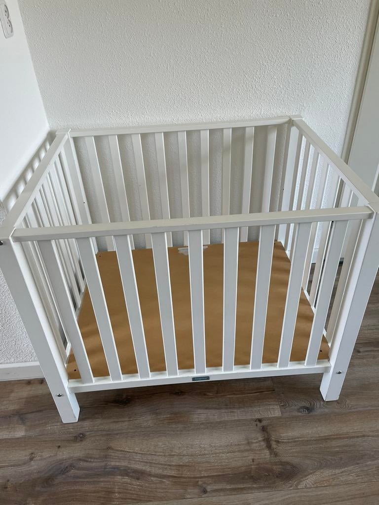 Box incl. Kleed, Kinderen en Baby's, Boxen, Ophalen, Gebruikt, Rechthoekig, In hoogte verstelbaar