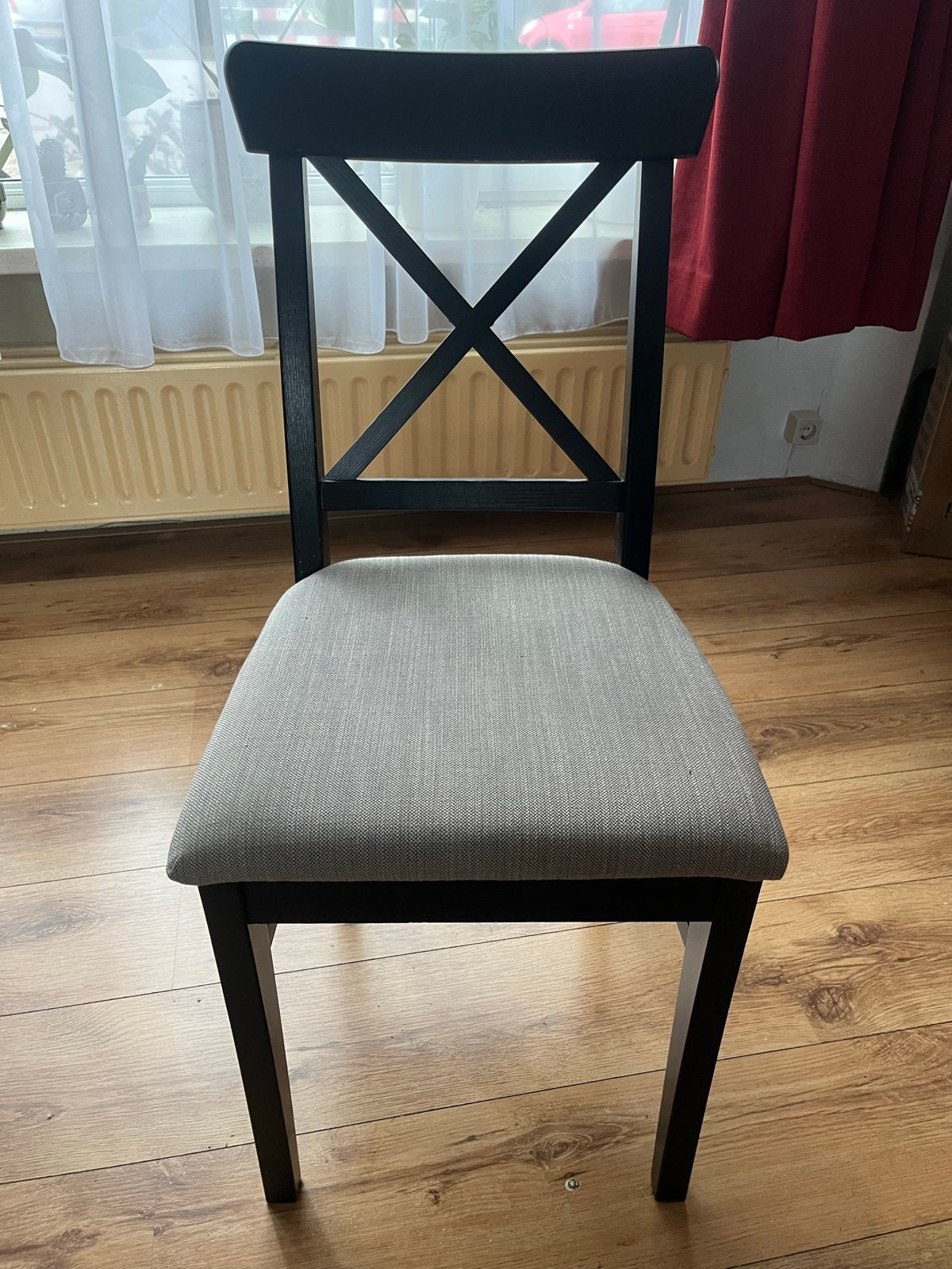 4 IKEA eetkamerstoelen gratis af te halen, Huis en Inrichting, Stoelen, Ophalen, Gebruikt, Zwart, Vier