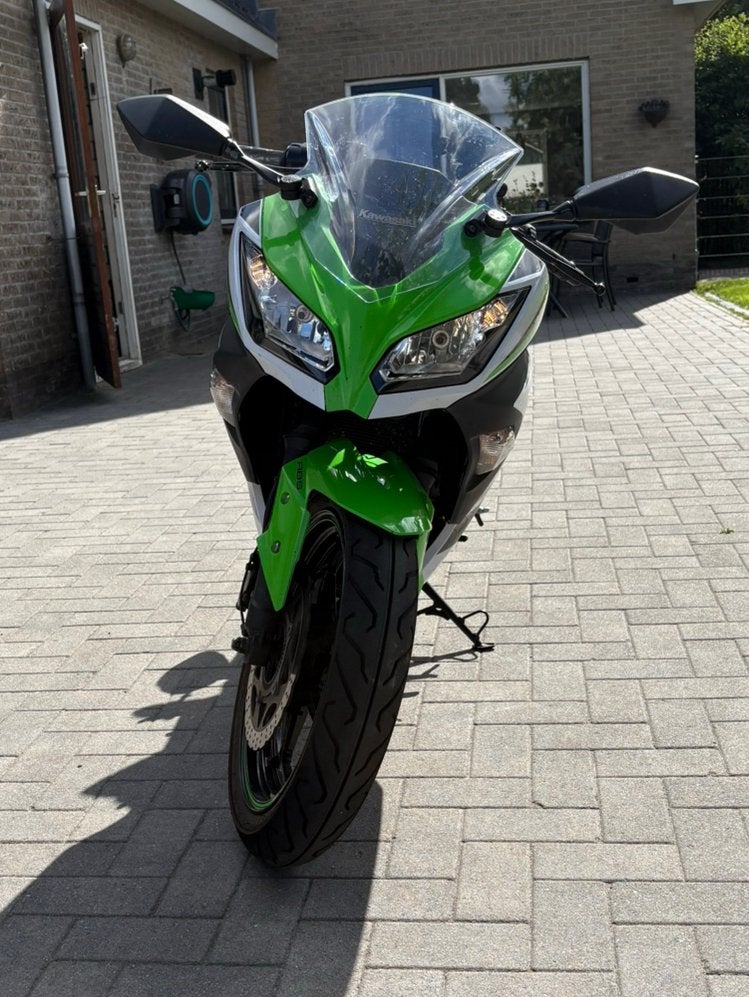 Kawasaki ninja 300, 2 cilinders, 300 cc, Gebruikt, Sport