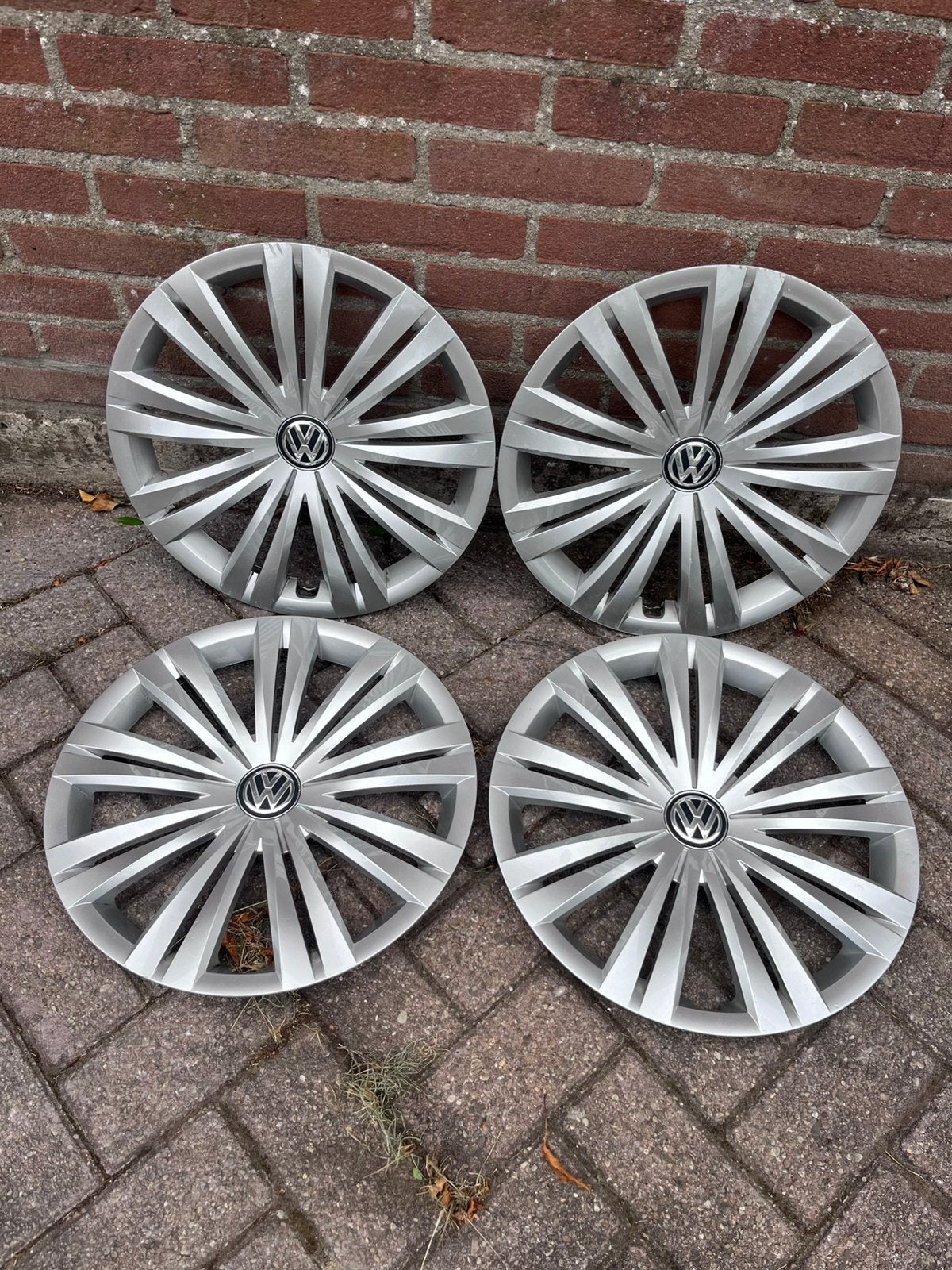 Set origineel VW wieldoppen 16 inch, Ophalen of Verzenden, Gebruikt