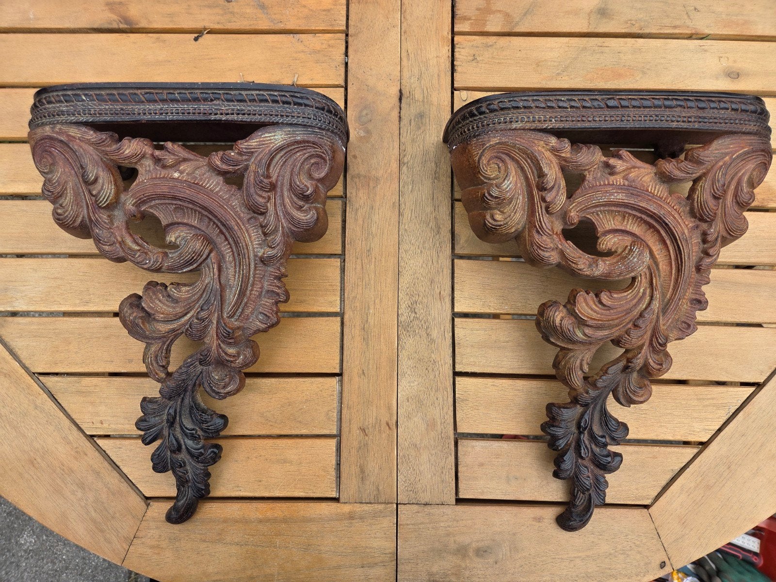 Gietijzeren wandplankjes - set van 2, Ophalen of Verzenden