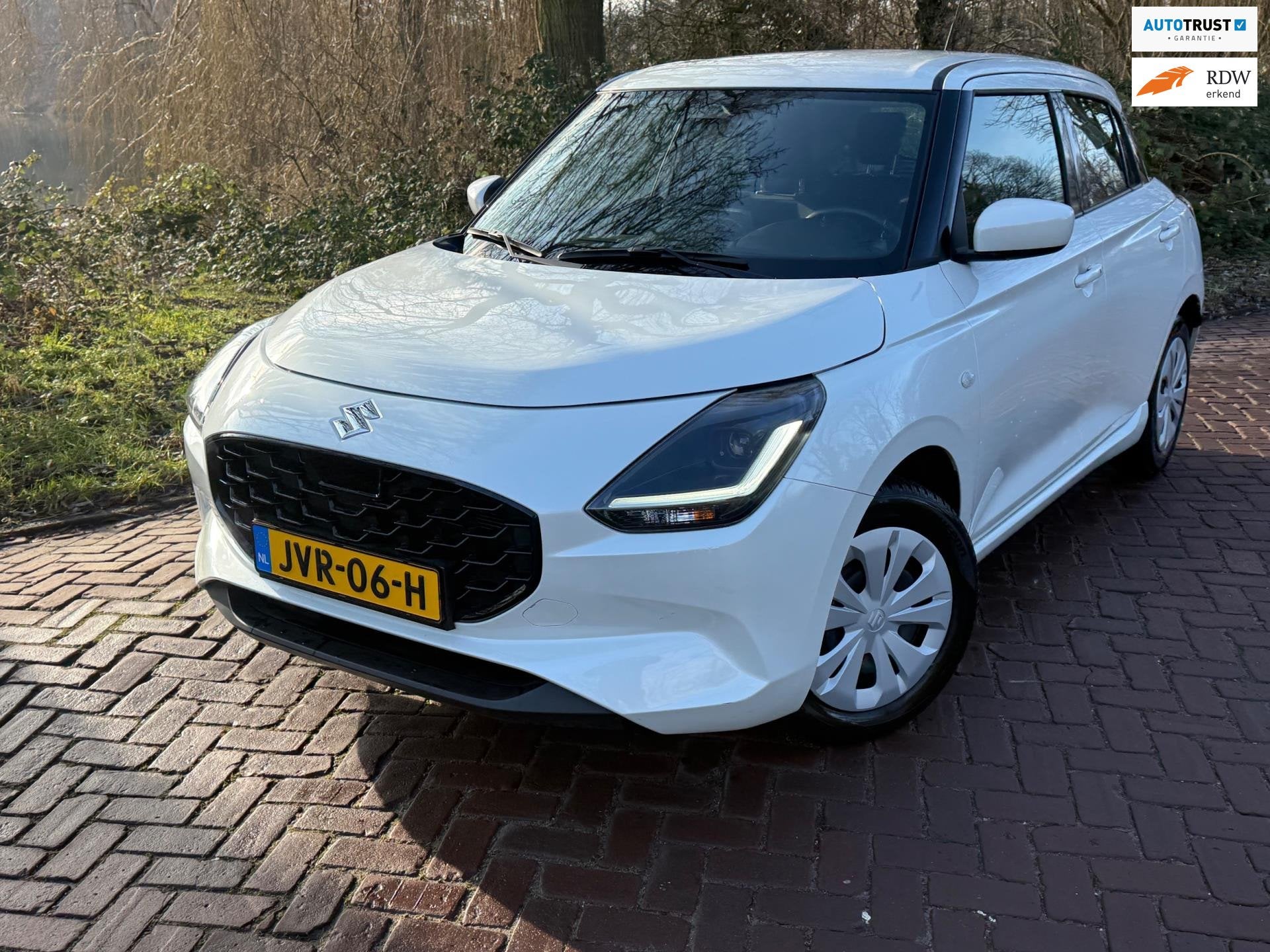 Suzuki SWIFT 1.2 Comfort Smart Hybrid 1 Eig. b.j.1-2025,9100, Auto's, Voorwielaandrijving, 83 pk, Stof, USB