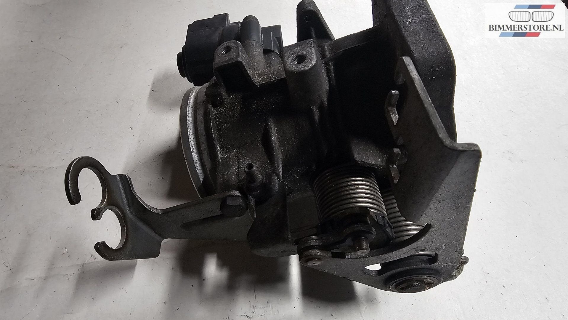 Foto 4 van Gasklephuis  M43 BMW 3 / Z3 serie E36 13541432058 1432058