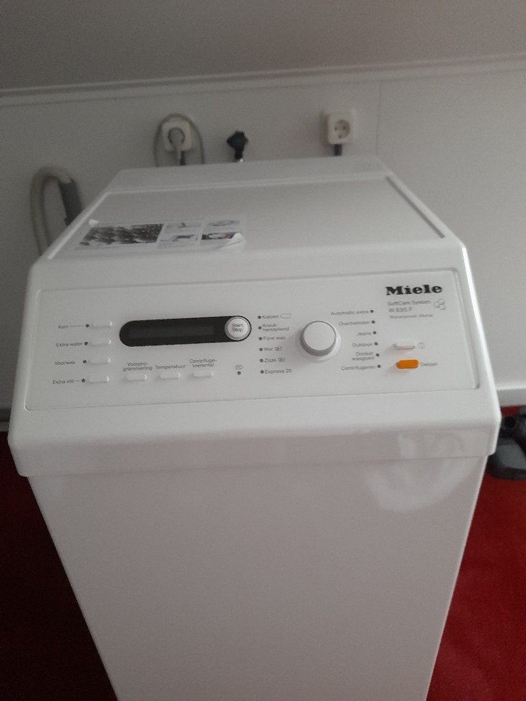 Miele bovenlader wasmachine 4 jaar oud, Witgoed en Apparatuur, Ophalen, 1200 tot 1600 toeren, Gebruikt, 4 tot 6 kg