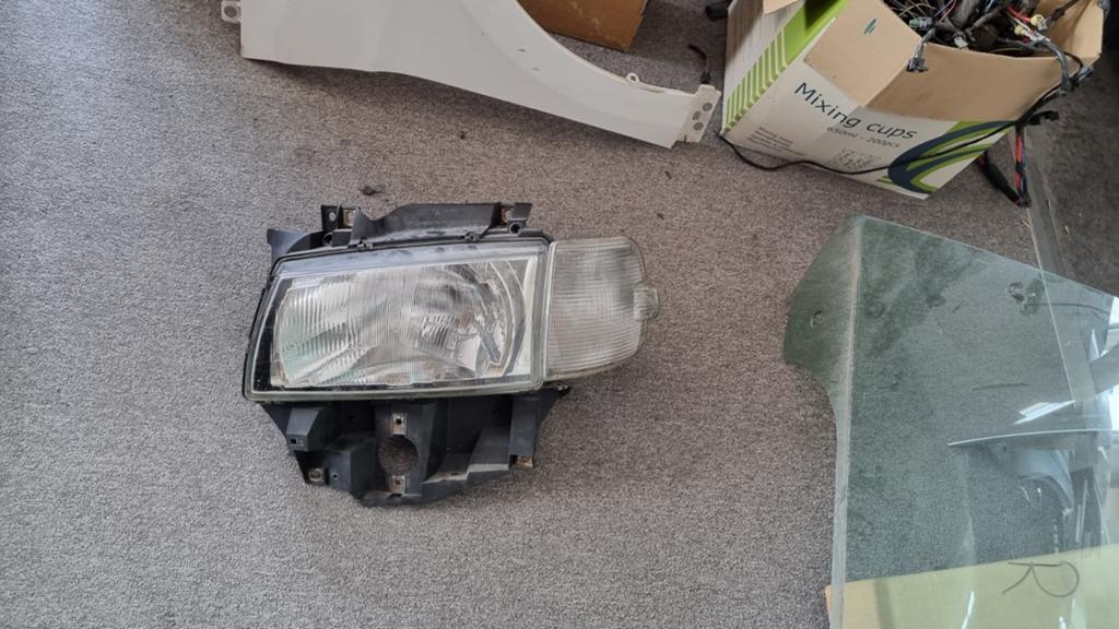 Linker koplamp VW T4 wijsneus met knipperlicht, Ophalen, Gebruikt, Volkswagen