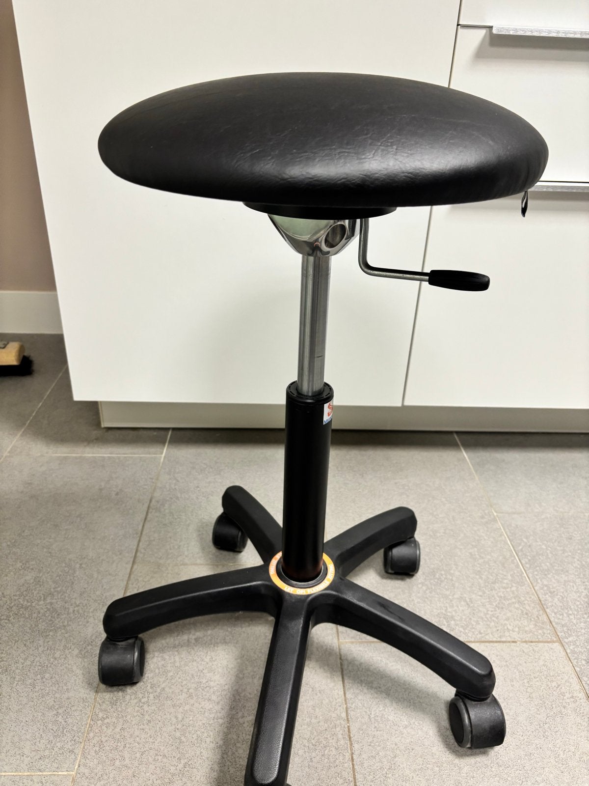 Ergonomische Kruk - BeterZitten, Ophalen, Zo goed als nieuw
