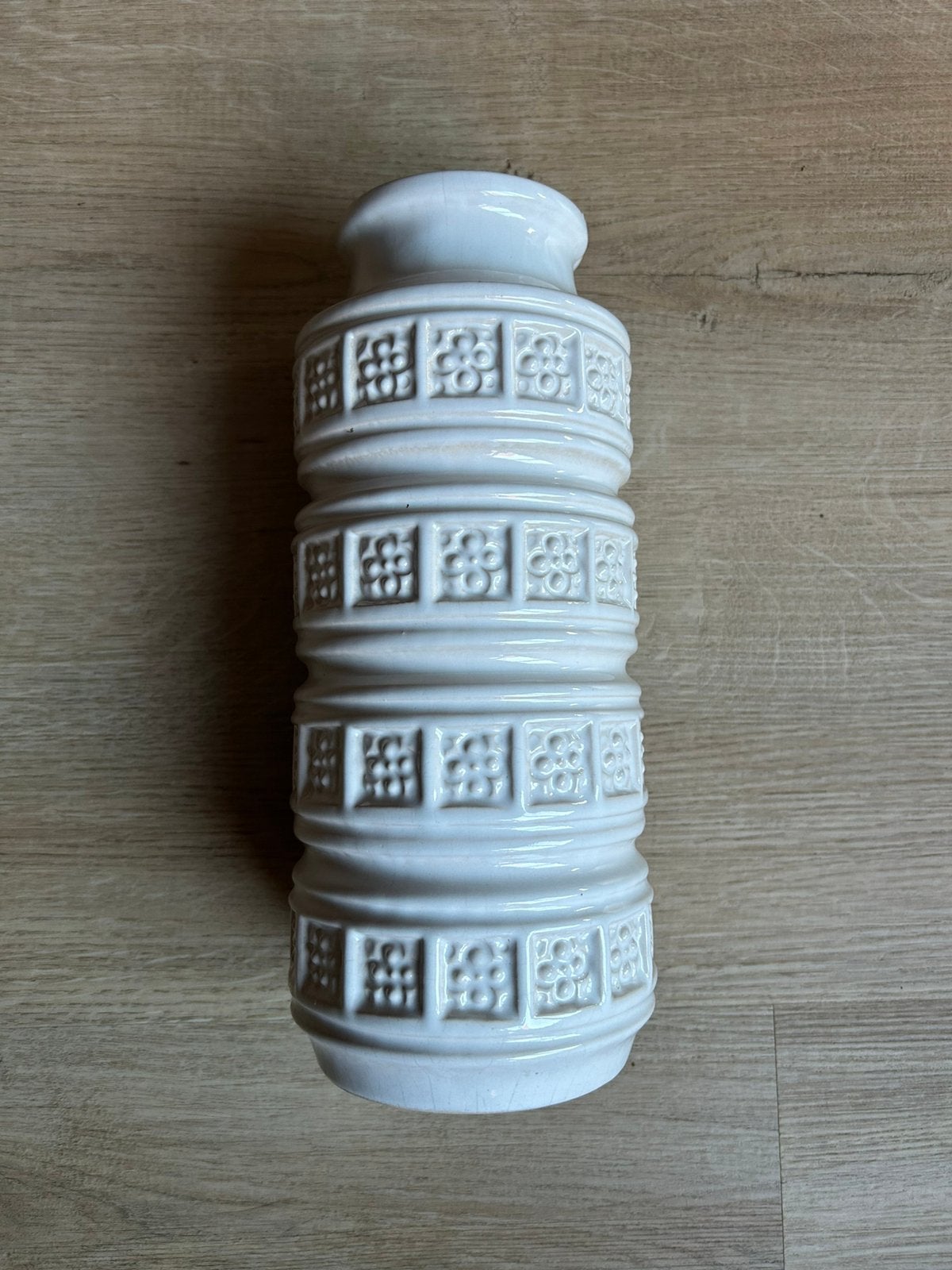 West Germany vaas wit groot 30 cm, Wit, Aardewerk of Porselein, Ophalen of Verzenden, Zo goed als nieuw