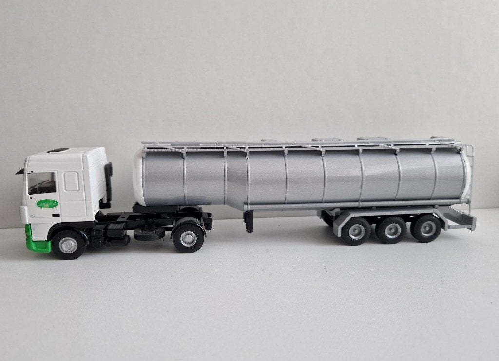 Lion toys DAF XF van Campina met tankoplegger, Ophalen of Verzenden, Nieuw, Bus of Vrachtwagen, Lion Toys