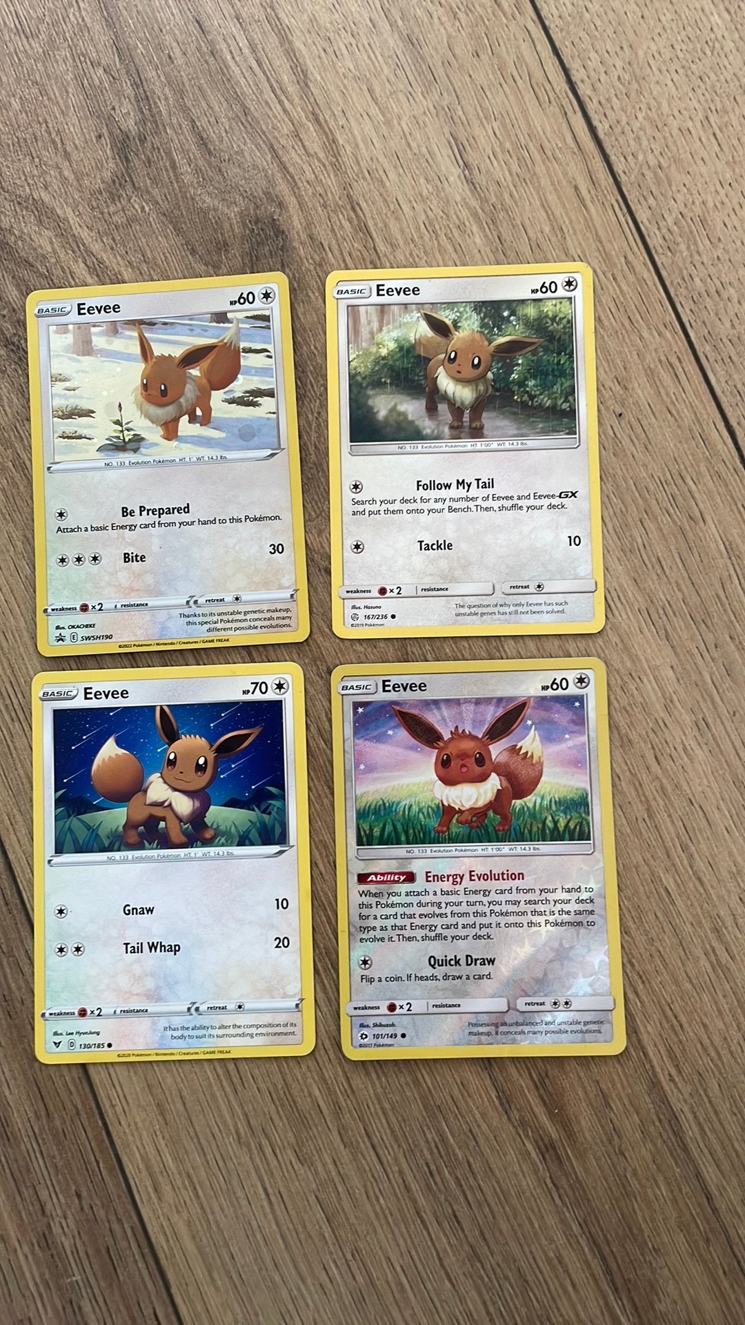 4 verschillende Eve pokemon kaarten, Ophalen of Verzenden, Zo goed als nieuw