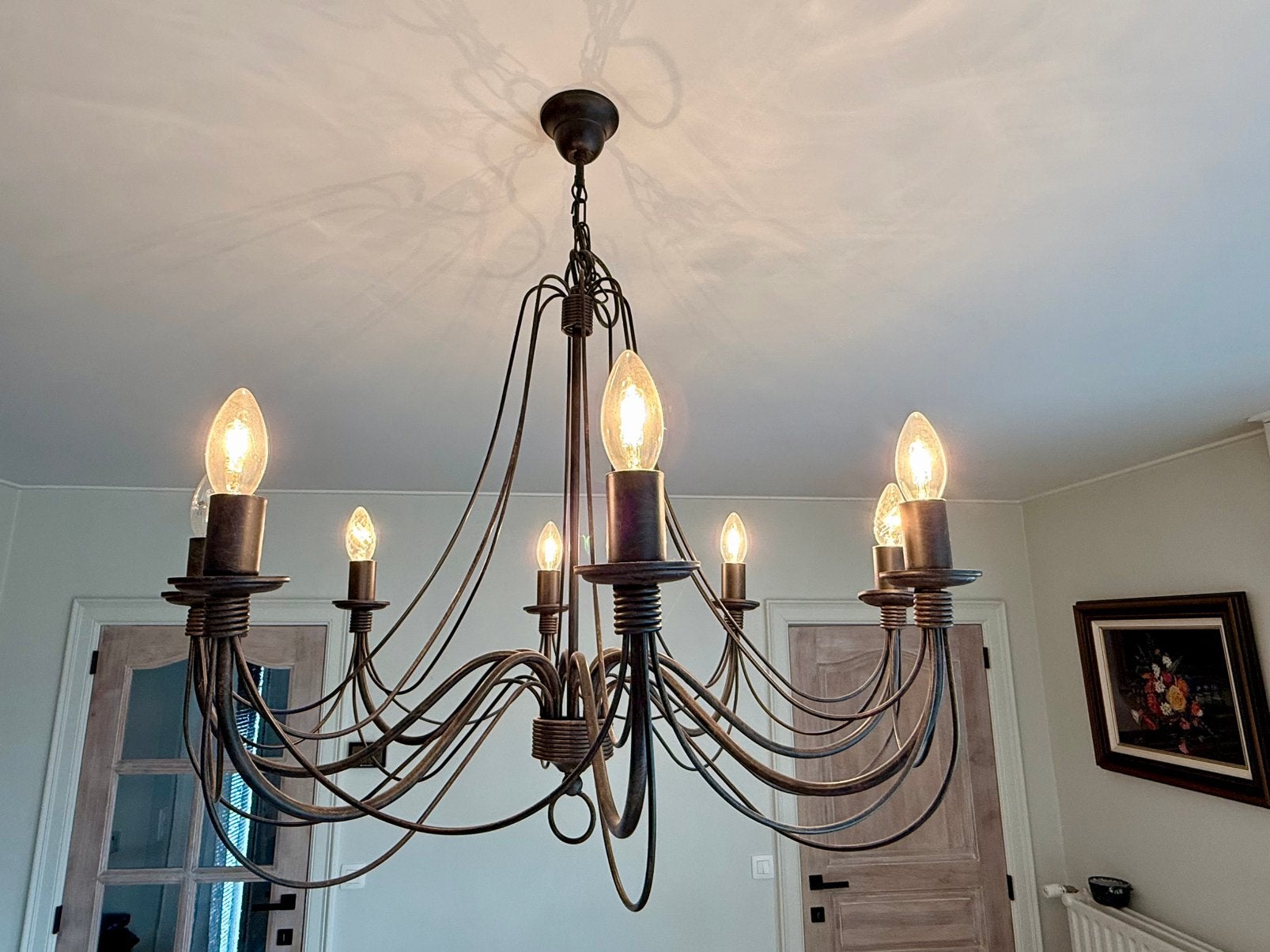 Vintage Smeedijzeren Kroonluchter – Rustieke Eyecatcher!, Huis en Inrichting, Lampen | Kroonluchters, Gebruikt, Metaal, Ophalen