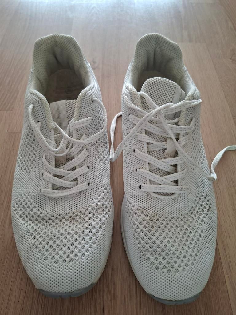 Hush Puppies witte sneakers - Maat 39, Kleding | Dames, Schoenen, Wit, Ophalen of Verzenden, Sneakers of Gympen, Gedragen