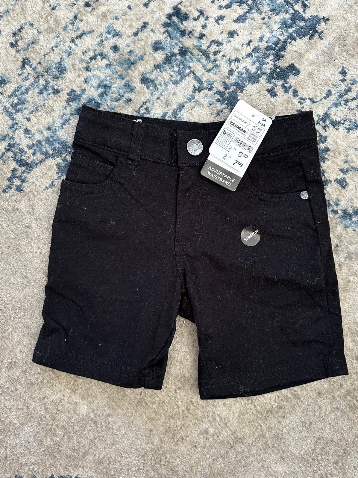 Nieuwe zwarte korte broek / short Zeeman maat 98, Ophalen of Verzenden, Nieuw, Jongen, Broek