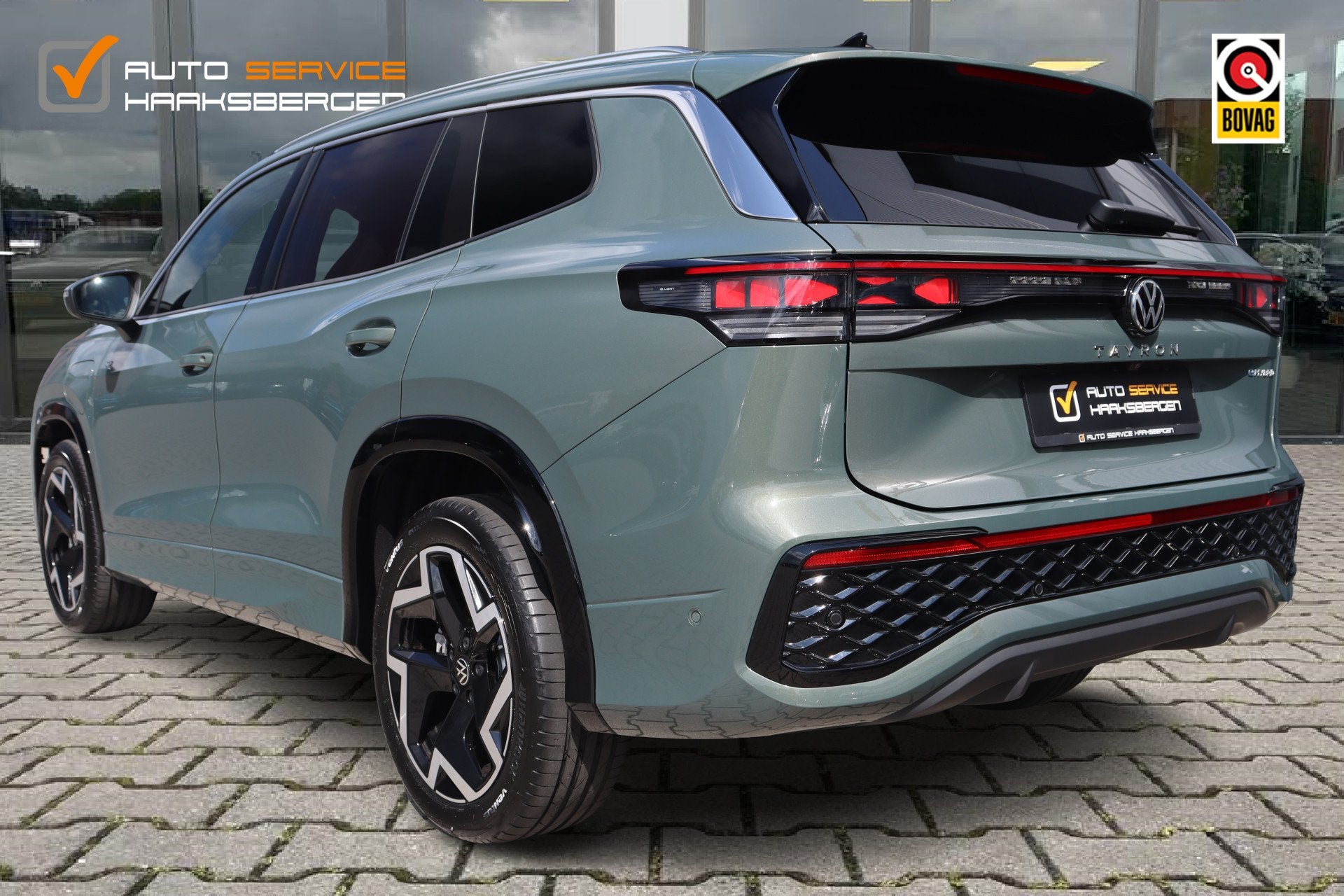 Volkswagen Tayron 1.5 eHybrid R-Line | Trekhaak | 360 Camera, Auto's, 4 cilinders, Bedrijf, SUV of Terreinwagen, 25 kWh