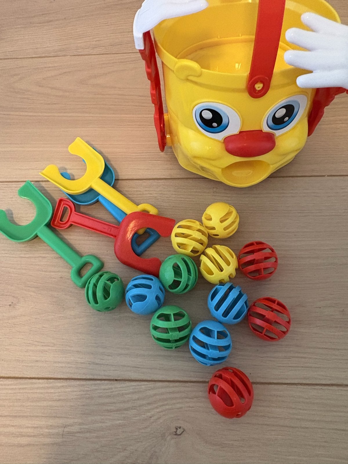 Mr. Bucket spel met ballen en schepjes, Ophalen of Verzenden, Gebruikt, Jongen of Meisje
