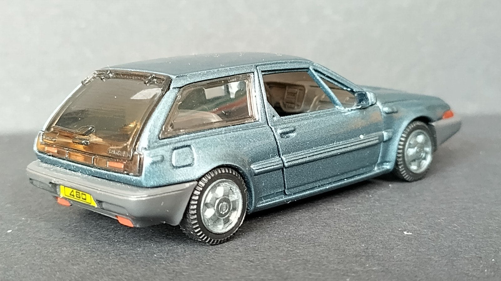 Volvo 480 1:43 Ahc Pol, Hobby en Vrije tijd, Overige merken, Auto, Verzenden, .