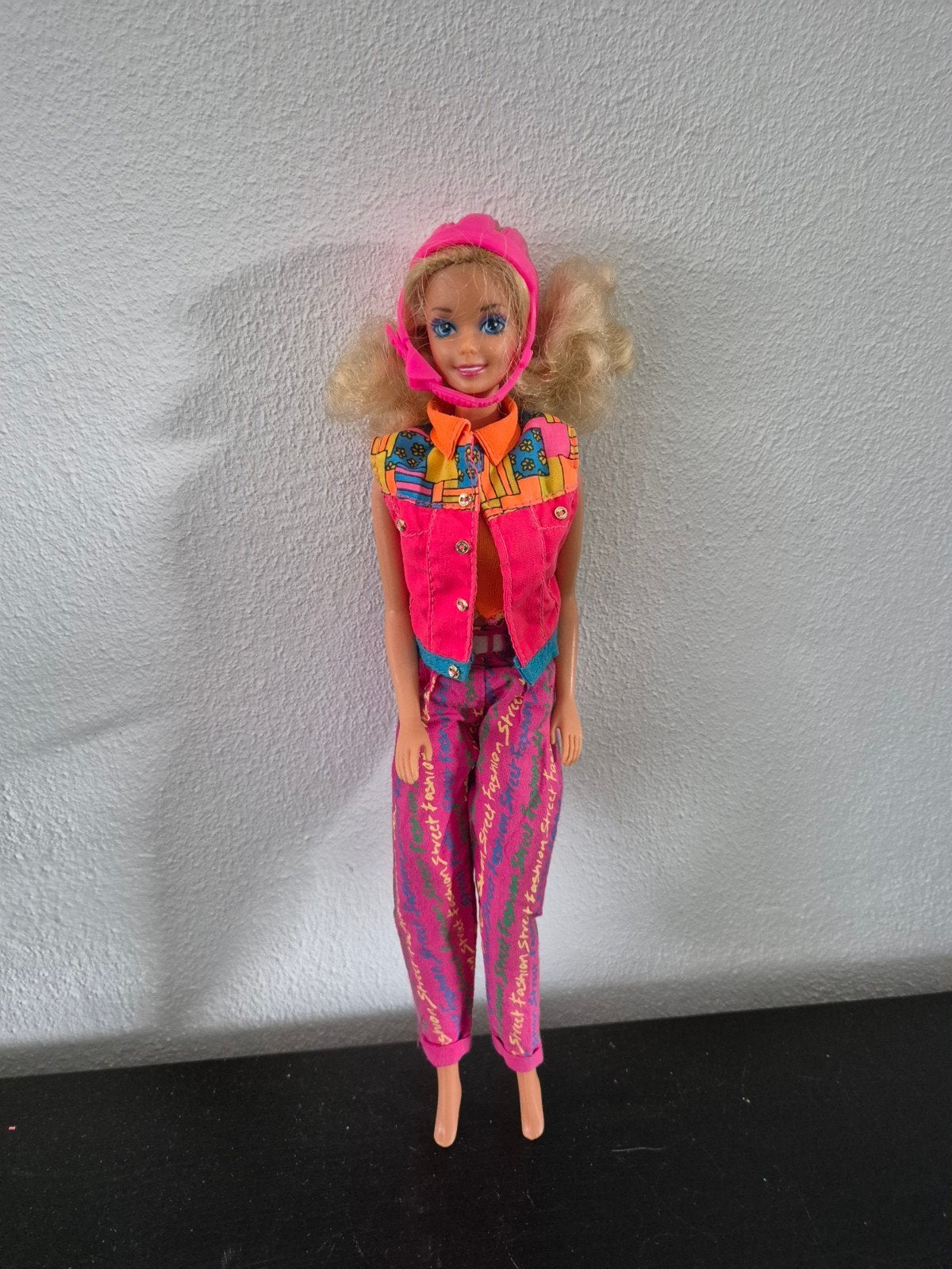 Vintage Barbie pop uit 1966 met originele kleding, Ophalen of Verzenden, Gebruikt, Barbie
