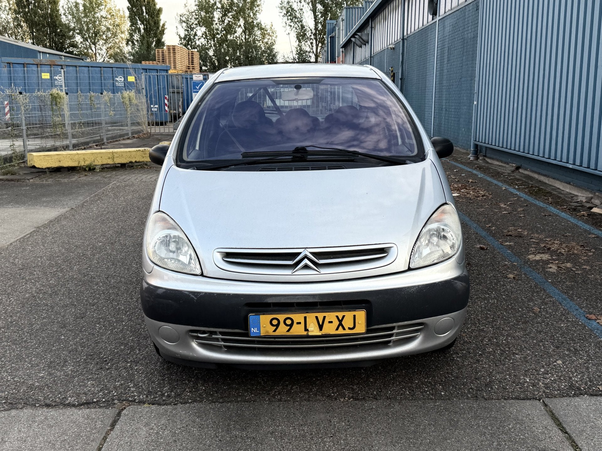 Citroën Xsara Picasso nieuwe apk 2.0i-16V Différence Inrui, Auto's, 1998 cc, 4 cilinders, 700 kg, Origineel Nederlands