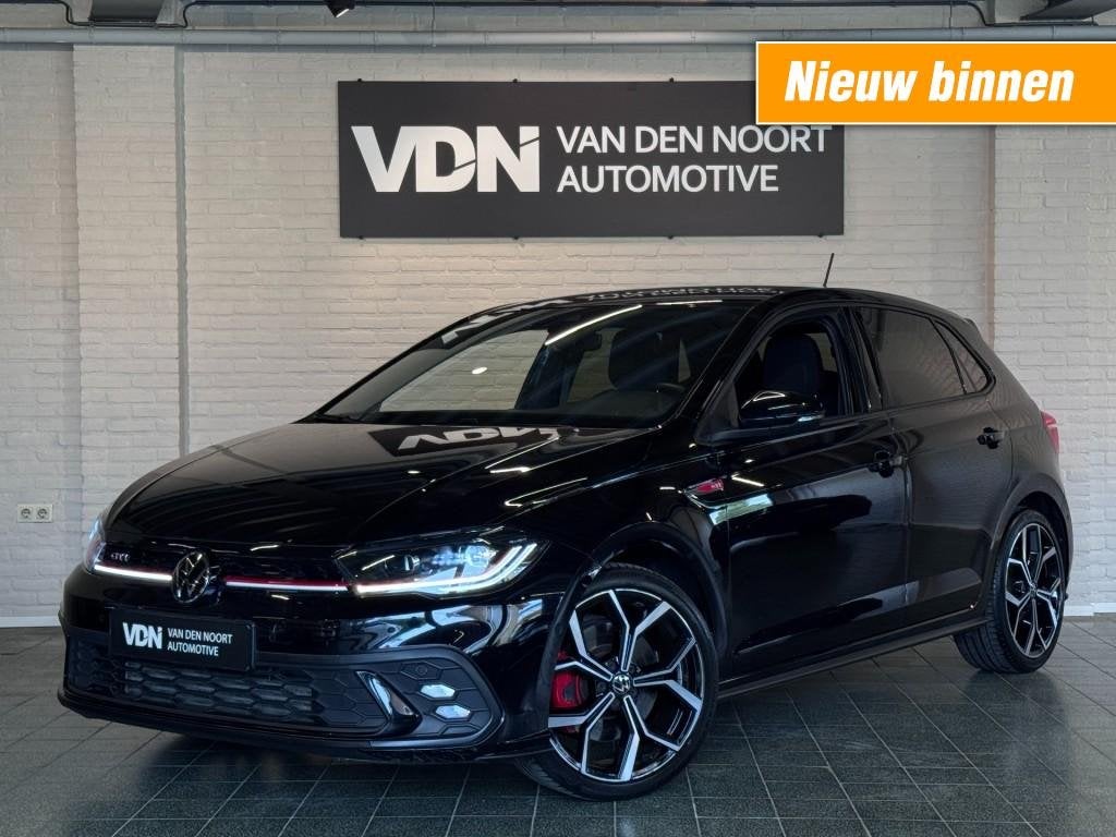 Volkswagen POLO 2.0 TSI GTI Camera Carplay IQ LED ACC 18'', Automaat, Gebruikt, 4 cilinders, Zwart