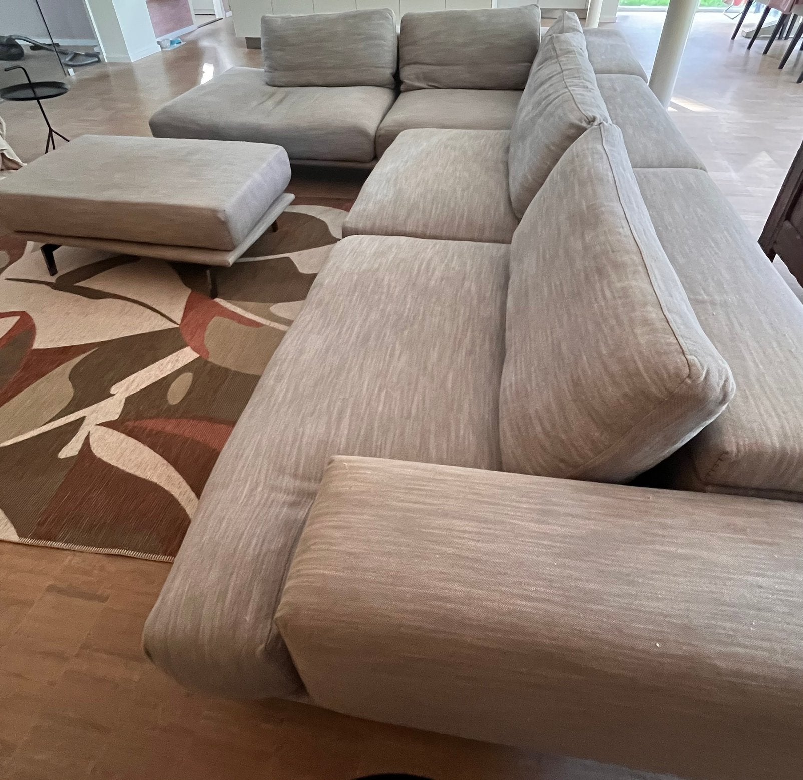 Papadatos hoekbank met bijpassende poef – 235 x 335 cm, Ophalen, Gebruikt, 100 tot 125 cm, 300 cm of meer