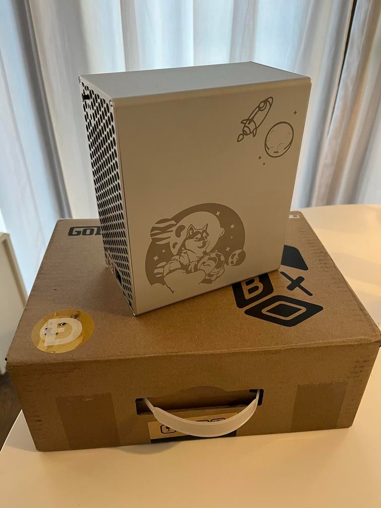 Goldshell Dogecoin minidoge box miner, Computers en Software, Verzenden, Gebruikt, Minder dan 4 GB, Onbekend