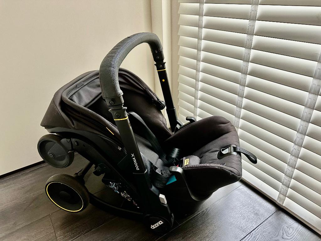 Doona X Autostoel/ buggy zwart, Overige merken, Ophalen of Verzenden, Zo goed als nieuw, 0 t/m 13 kg