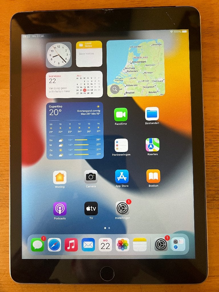 Foto 2 van Apple iPad Air 2 128GB (model 2016) WiFi (4G)