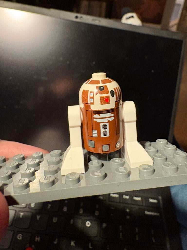 Lego Star Wars R7-D4 Minifiguur (Bruin), Ophalen of Verzenden, Zo goed als nieuw, Jongen of Meisje