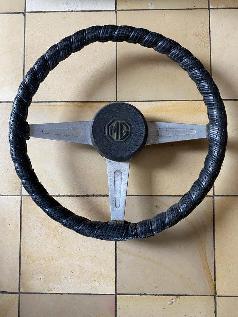MGB Stuurwiel - Klassiek Design voor uw Oldtimer, Ophalen of Verzenden, Gebruikt, MG