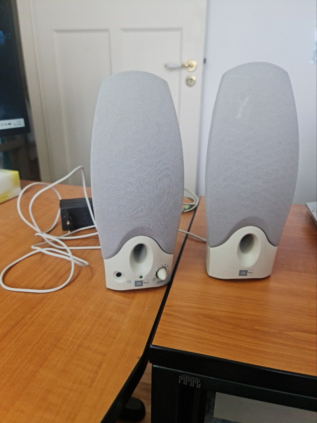 JBL Pro Satelliet Speakers - Compact en Krachtig Geluid, Audio, Tv en Foto, Luidsprekers, Ophalen of Verzenden