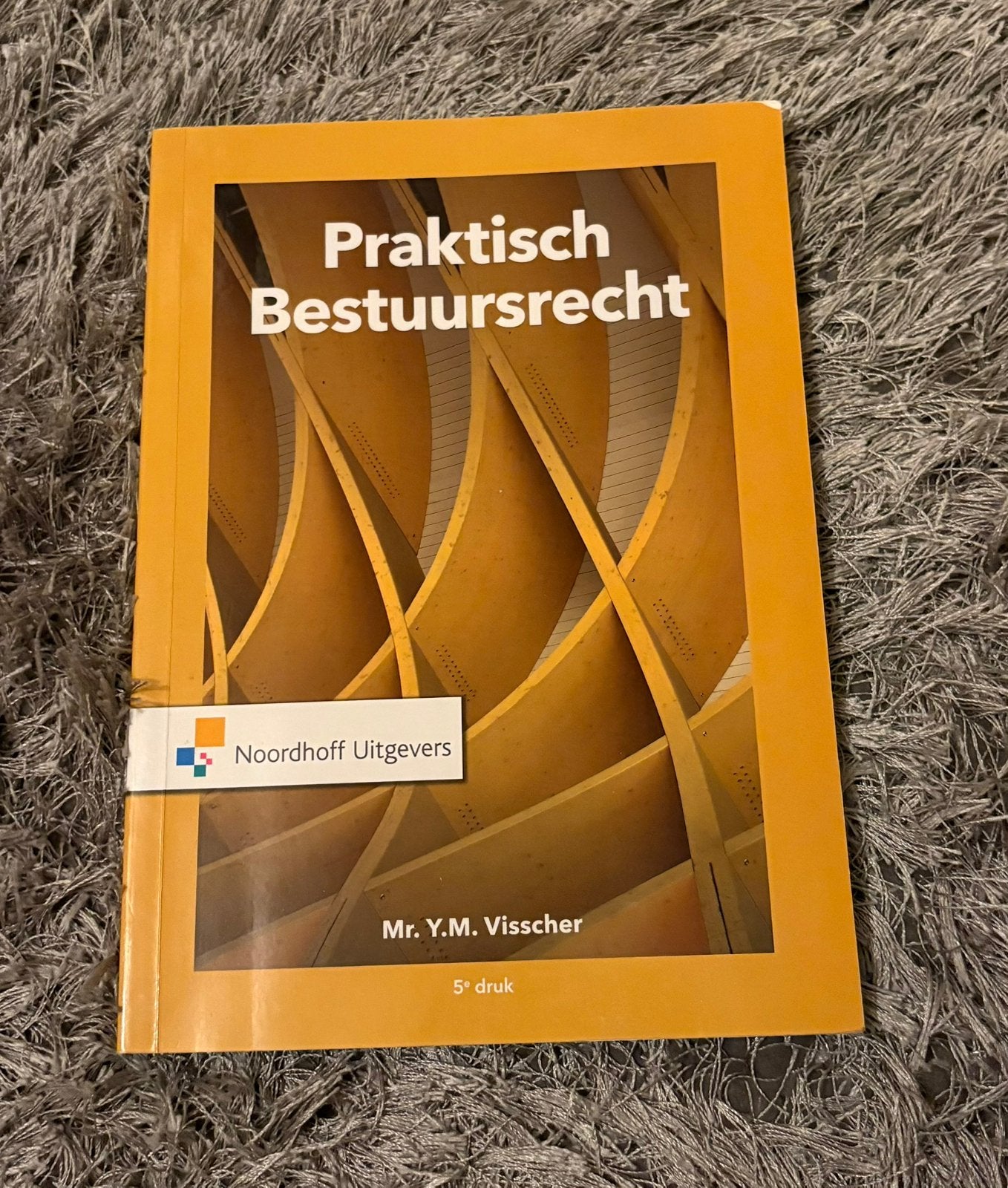 Praktisch Bestuursrecht 5e druk, Boeken, Y.M. Visscher, Zo goed als nieuw, Alpha, HBO