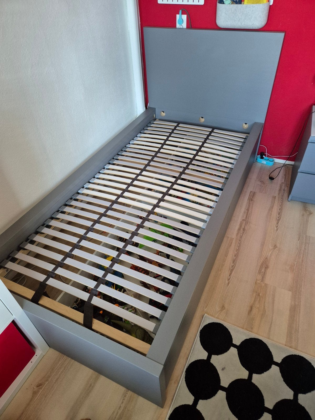 IKEA MALM bed 90x200 grijs met lades, Ophalen, Gebruikt, 90 cm, Eenpersoons