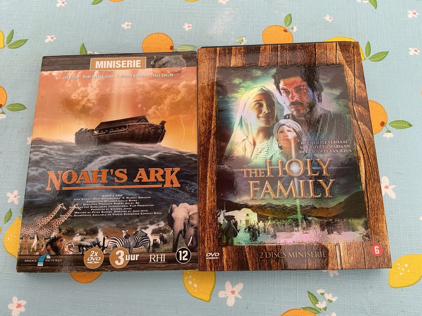 Noah’s Ark en The Holy Familie, Ophalen, Zo goed als nieuw