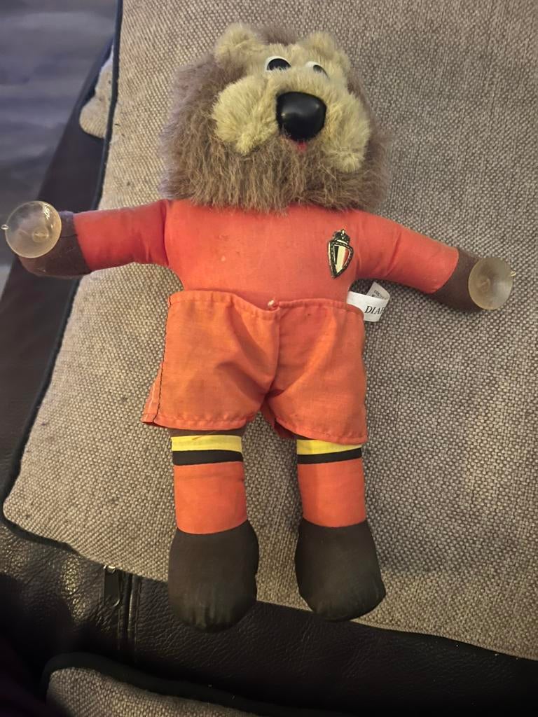 Diabolix , mascotte Belgische voetbal, Ophalen of Verzenden, Zo goed als nieuw, Actiefiguur of Pop