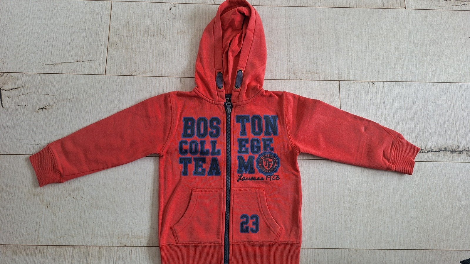 Nieuwe Unlocked hoodie maat 104-110cm, Jongen of Meisje, Trui of Vest, Nieuw, Ophalen of Verzenden