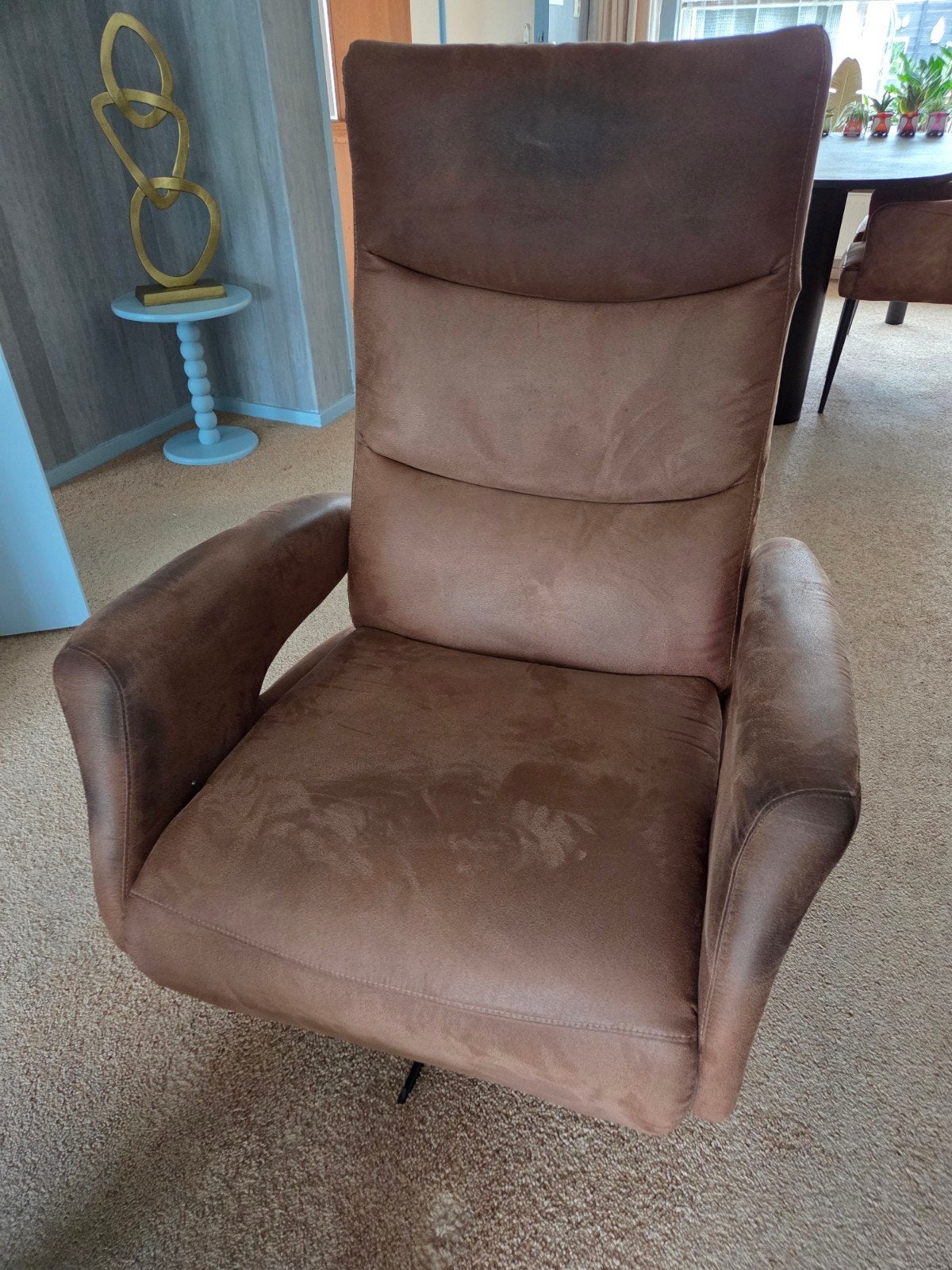 Comfortabele bruine fauteuil - Zo goed als nieuw, Huis en Inrichting, Ophalen, Gebruikt, Bruin, Modern, Tijdloos