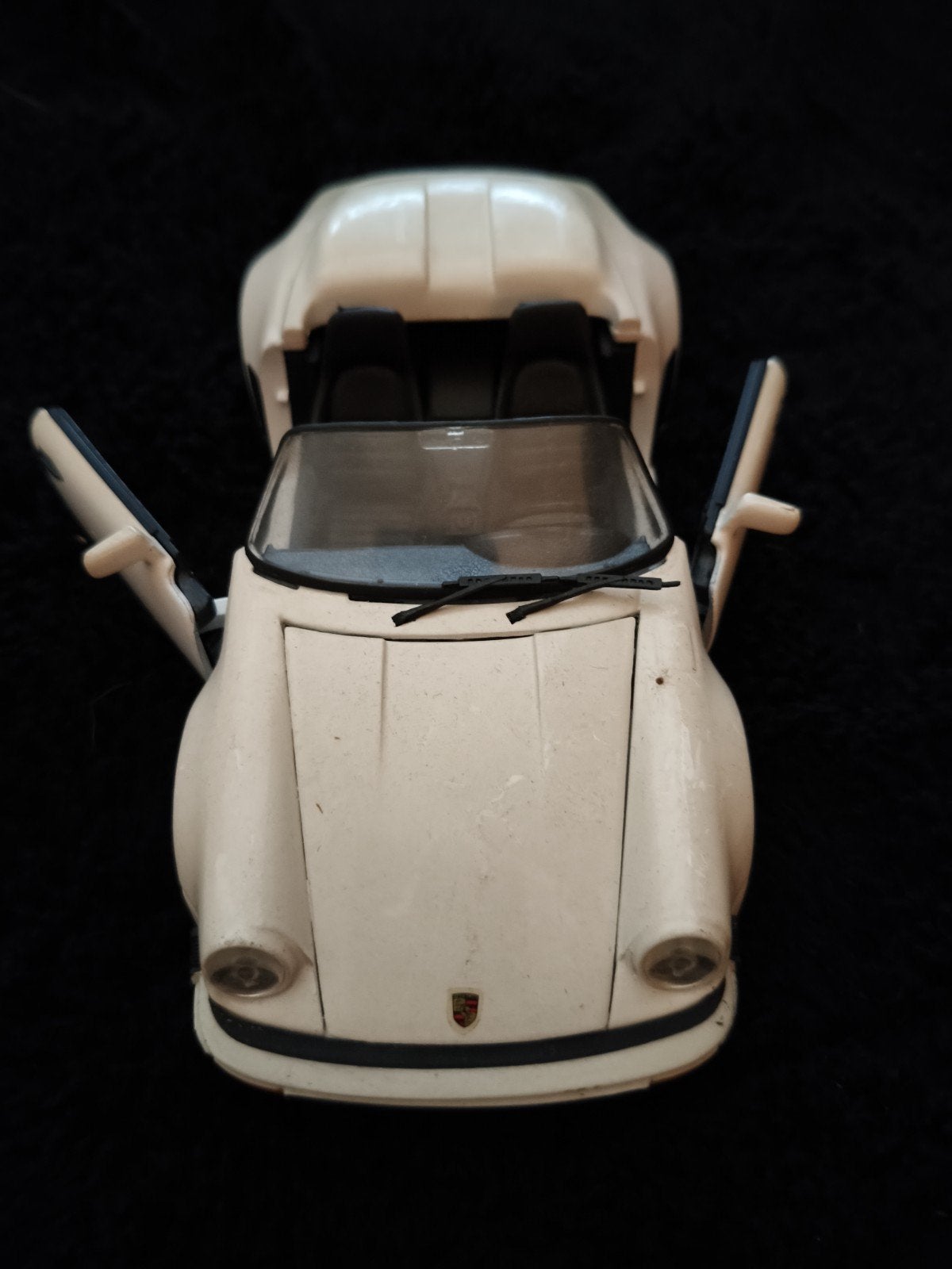 Porsche 911 Speedster (1988) modelauto 1:24, Hobby en Vrije tijd, Ophalen of Verzenden, Gebruikt, Auto, Overige merken
