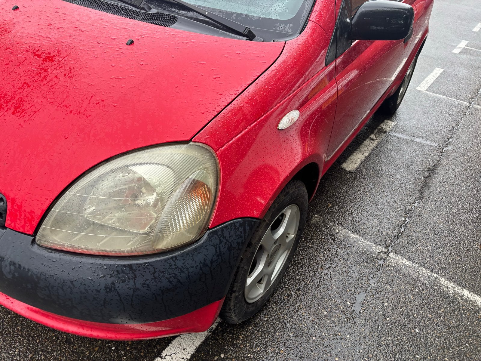 Toyota Yaris 1.0 16V Vvti met volle tank benzine+nieuwe APK, foto 8