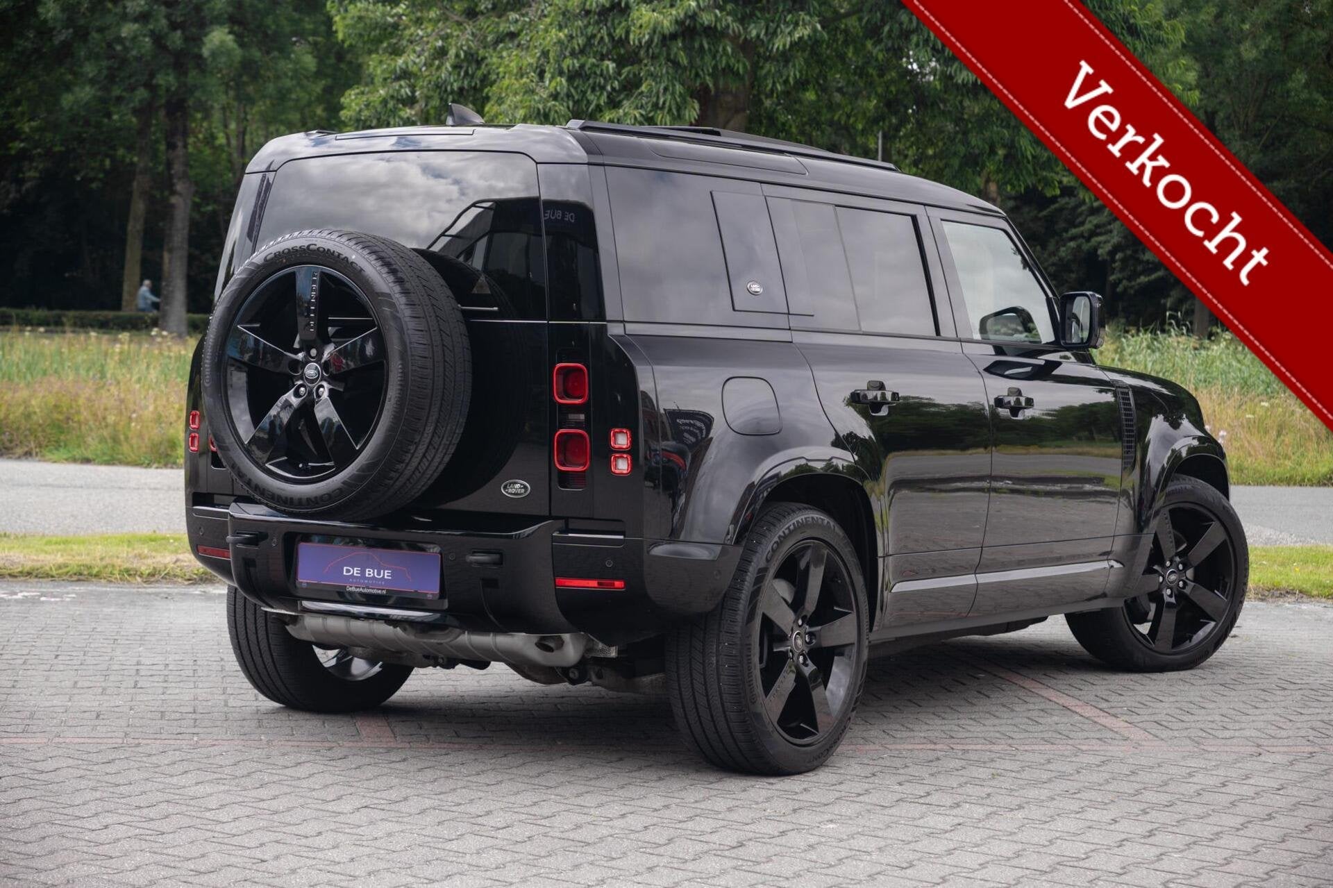 Land Rover Defender 2.0 P400e 110 X-Dynamic HSE Edition|1 Ei, Auto's, Land Rover, Automaat, 404 pk, Gebruikt, 4 cilinders