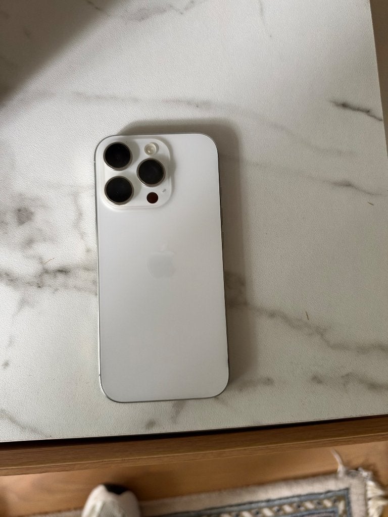 iPhone 16 pro