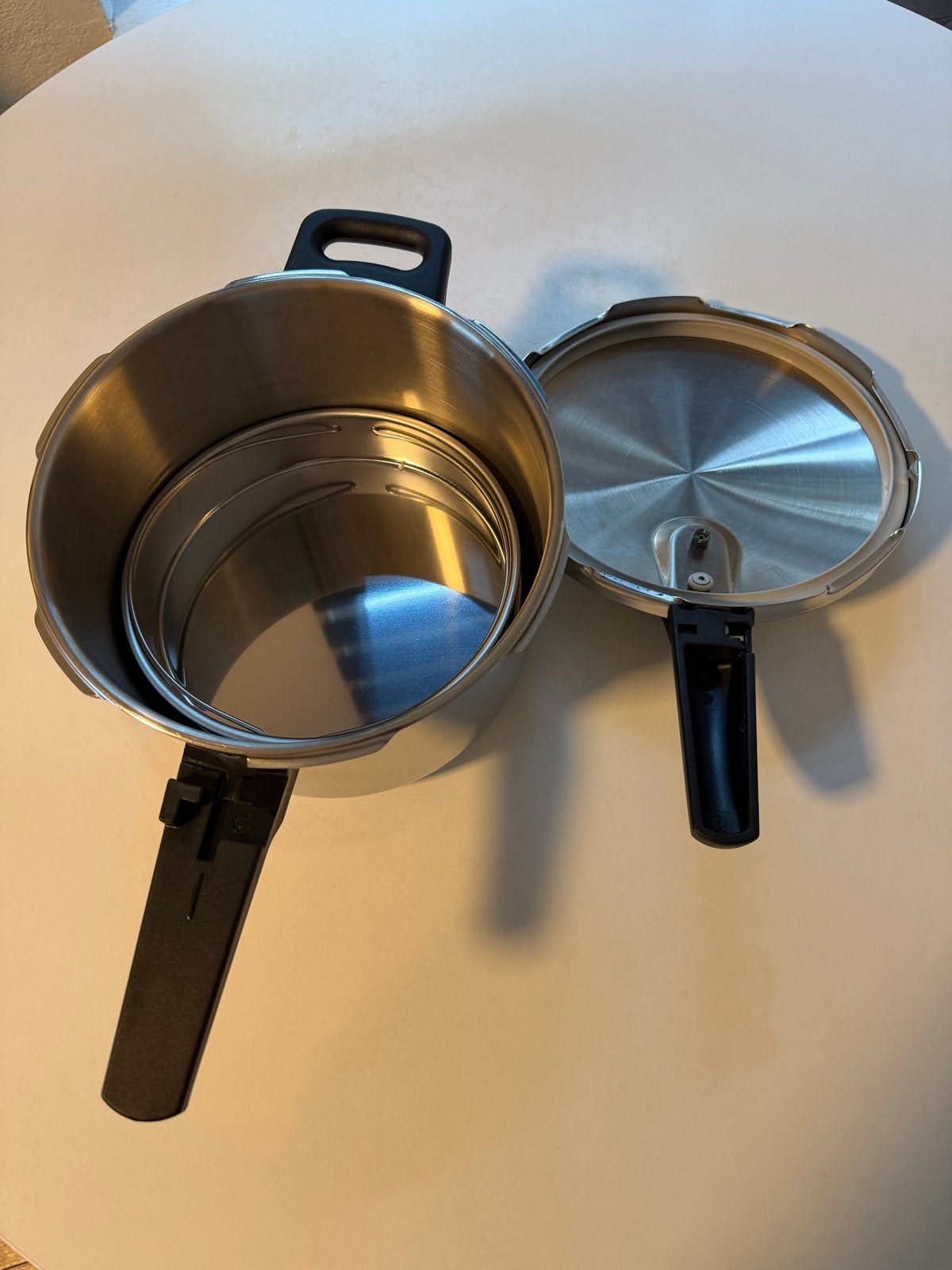 Fagor Splendid Snelkookpan 6L - RVS, Inductie Geschikt, Huis en Inrichting, Keuken | Potten en Pannen, Snelkookpan, Ophalen of Verzenden