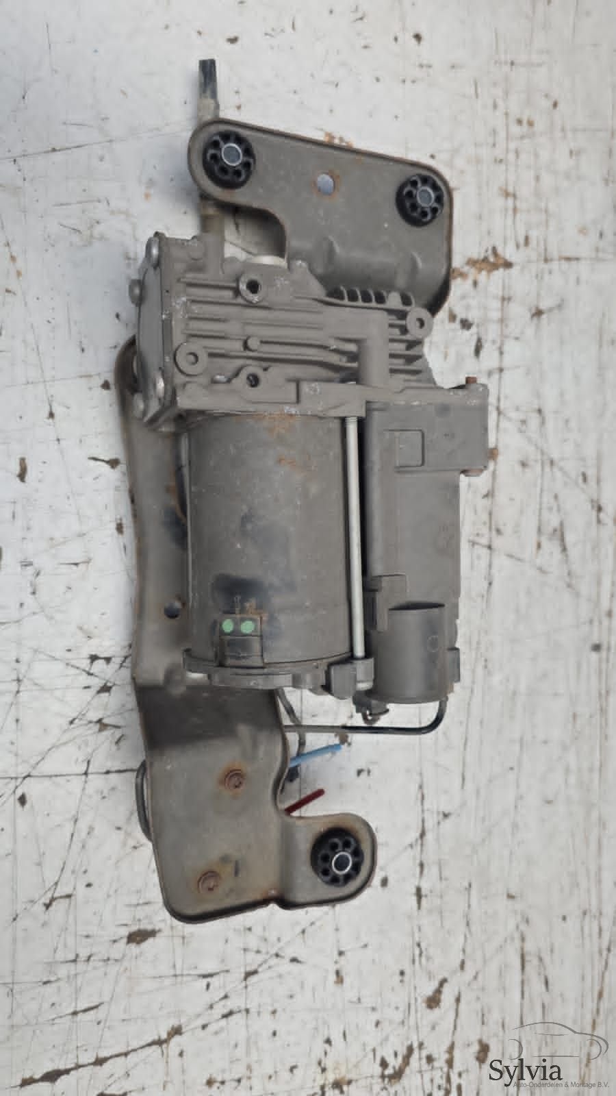 Compressor luchtvering luchtpomp AMK BMW X5 / X6 E70 E71 372, Gebruikt, -, -, Ophalen of Verzenden