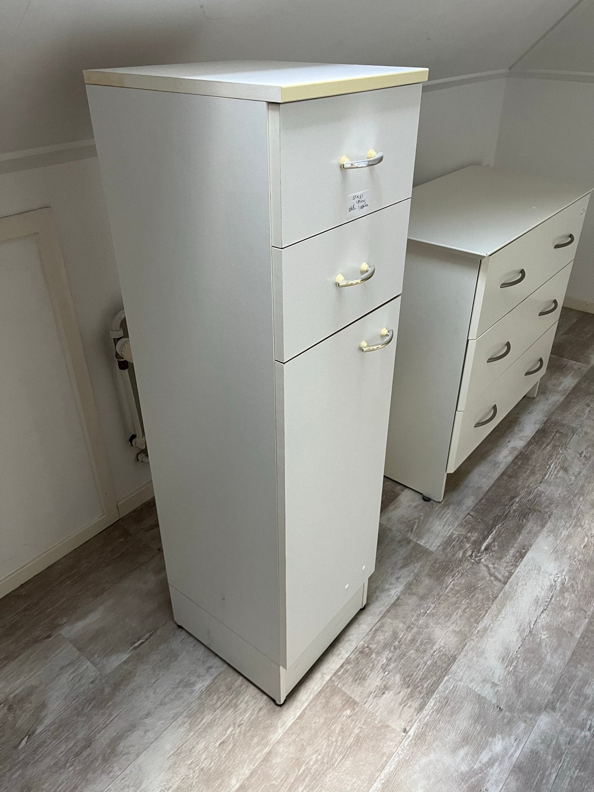 Hoog kastje met lades en planken - ideaal voor badkamer, Ophalen, Gebruikt