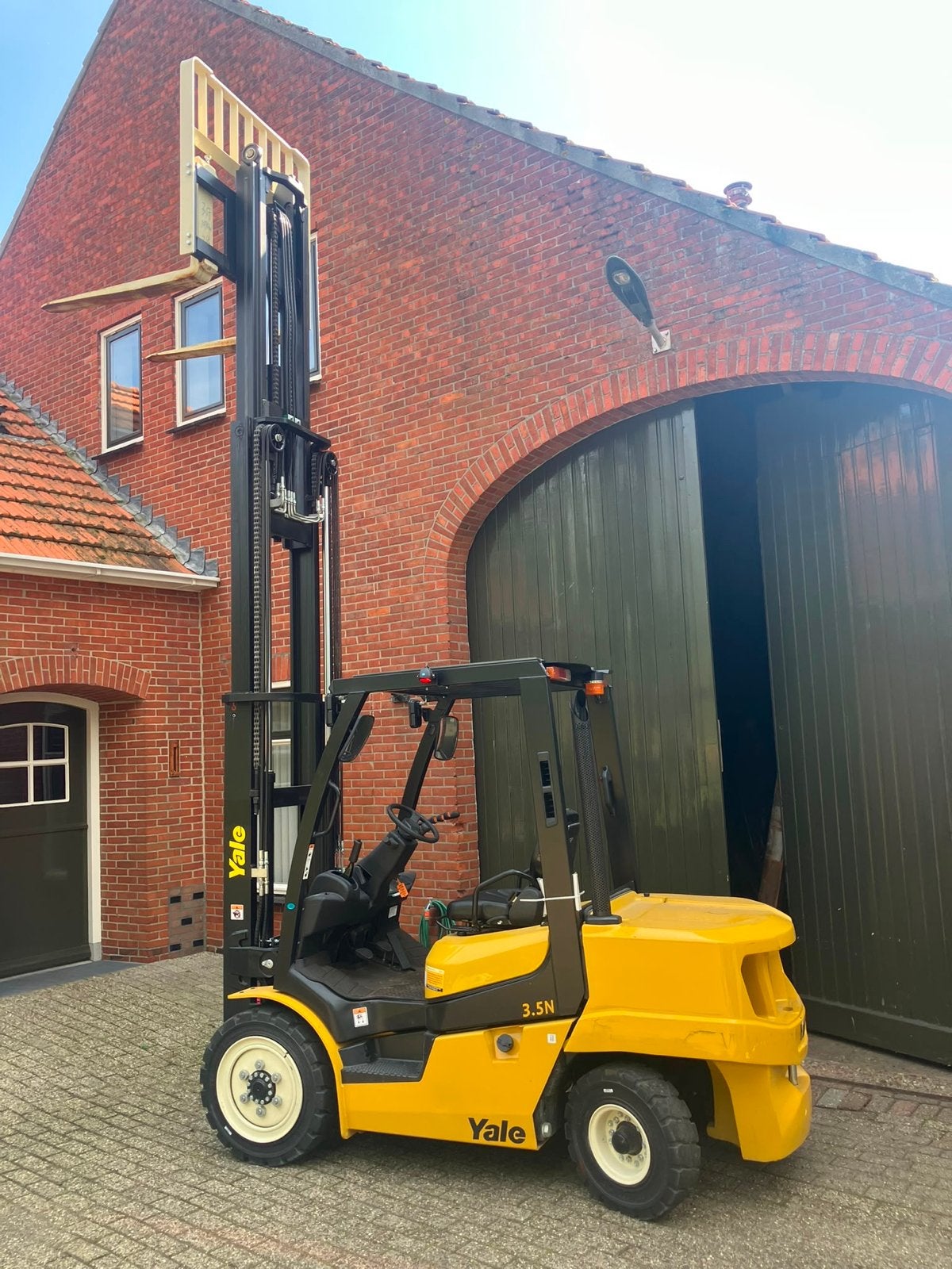 Nieuwe Yale 3.5 Tons Diesel Heftruck Triplomast/Freelift, 3000 tot 4000 kg, Ophalen of Verzenden, Diesel, Heftruck